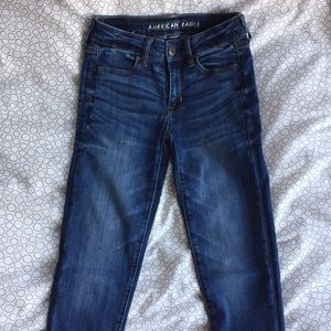 Never worn American Eagle super skinny jegging